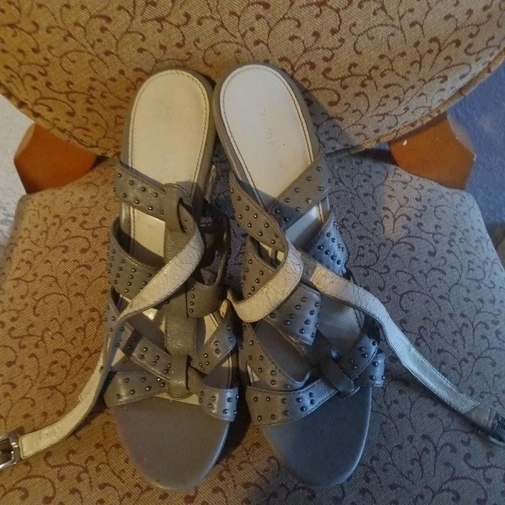 Women'sCALVIN KLEIN Size 8.5 Heels